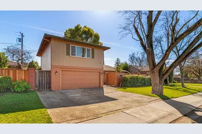 1266 W Mariposa Avenue, Stockton, CA 95204 - Photo 2