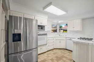 1266 W Mariposa Ave, Stockton, CA 95204 - Photo 14