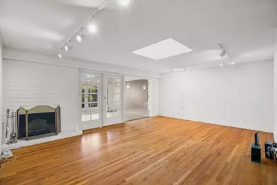 1266 W Mariposa Avenue, Stockton, CA 95204 - Photo 8