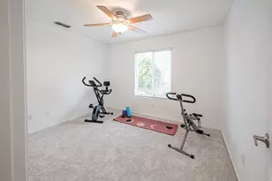 1800 Ambridge Dr, Roseville, CA 95747 - Photo 16