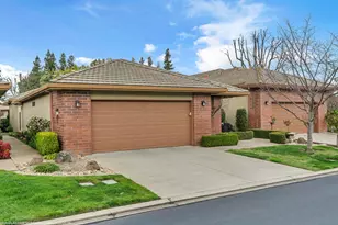 2459 MacArthur Pkwy, Lodi, CA 95242 - Photo 2