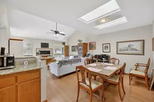 3706 Gold Creek Ln, Sacramento, CA 95827 - Photo 16