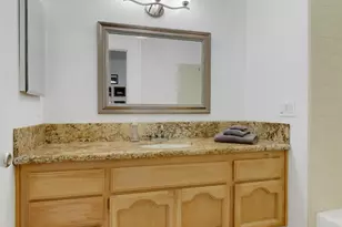 8115 Sonoma Hills Way, Sacramento, CA 95828 - Photo 34