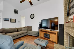 8115 Sonoma Hills Way, Sacramento, CA 95828 - Photo 20