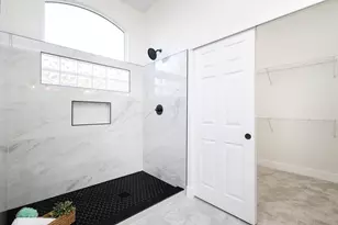 8017 Steamboat Ln, Roseville, CA 95747 - Photo 16