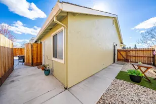 7722 Brown Otter Dr, Antelope, CA 95843 - Photo 32