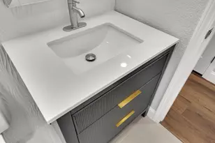 1800 Duncan Dr, Tracy, CA 95376 - Photo 32