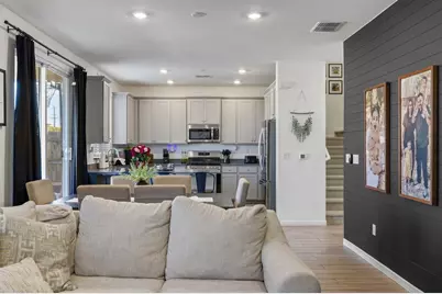 7293 Dorstone Way, Sacramento, CA 95829 - Photo 10