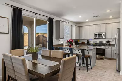 7293 Dorstone Way, Sacramento, CA 95829 - Photo 12