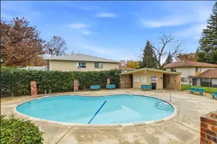 6442 Auburn, Citrus Heights, CA 95621 - Photo 26