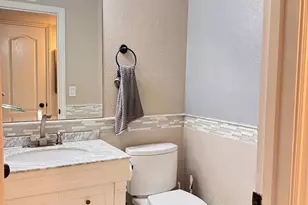 1745 N Winery Ave, Fresno, CA 93703 - Photo 18