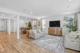 8629 Lakha Cir, Sacramento, CA 95828 - Photo 6