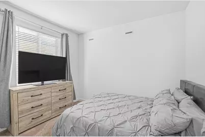 8629 Lakha Circle, Sacramento, CA 95828 - Photo 40