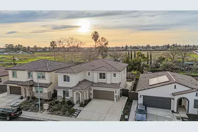8629 Lakha Circle, Sacramento, CA 95828 - Photo 2