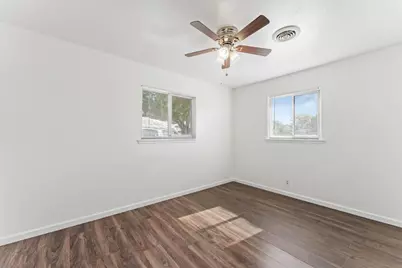 5741 San Vincente Way, North Highlands, CA 95660 - Photo 18