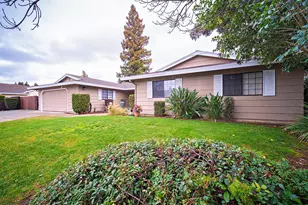 1695 Tamarack Dr, Yuba City, CA 95991 - Photo 2