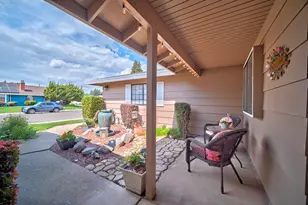 1695 Tamarack Dr, Yuba City, CA 95991 - Photo 12