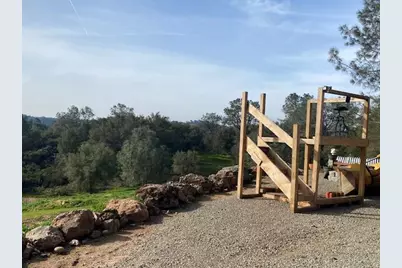 12139 Brandy Lane, Burson, CA 95225 - Photo 14