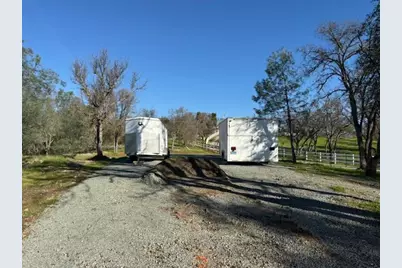 12139 Brandy Lane, Burson, CA 95225 - Photo 14