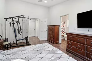 537 Elmwood Dr, Los Banos, CA 93635 - Photo 22