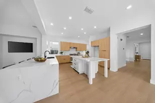 5419 Mariolyn Way, Elk Grove, CA 95757 - Photo 4