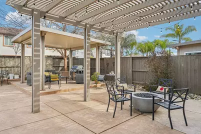 10025 Winkle Circle, Elk Grove, CA 95757 - Photo 44