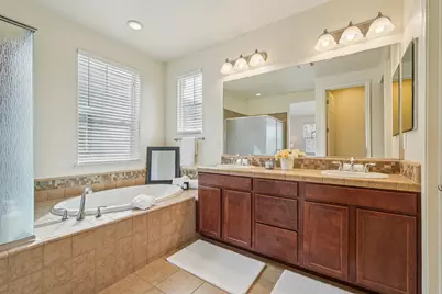 10025 Winkle Circle, Elk Grove, CA 95757 - Photo 40