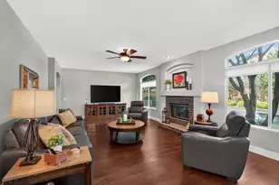 11871 Silver Cliff Way, Gold River, CA 95670 - Photo 16