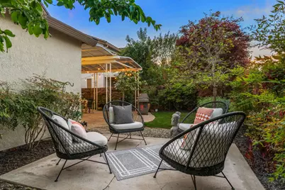 2070 Fenmore Way, Sacramento, CA 95835 - Photo 46