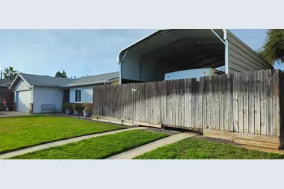 13319 Welch Street, Waterford, CA 95386 - Photo 2
