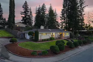 5076 Cocoa Palm Way, Fair Oaks, CA 95628 - Photo 2