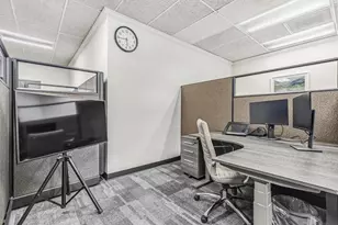 2555 3rd St, Sacramento, CA 95818 - Photo 20