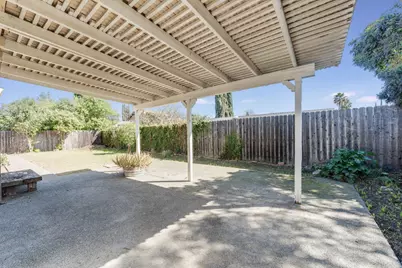 5900 Yeoman Way, Citrus Heights, CA 95610 - Photo 2