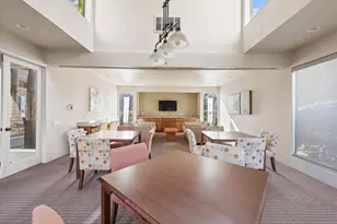 2241 Woodside Ln, Sacramento, CA 95825 - Photo 24