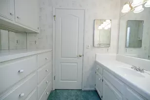 1001 Winsted Ln, Modesto, CA 95355 - Photo 28