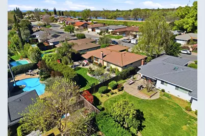 708 Clipper Way, Sacramento, CA 95831 - Photo 46