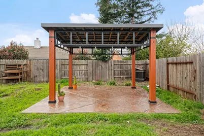 1810 Whispering Oaks Drive, Yuba City, CA 95991 - Photo 32