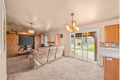 1810 Whispering Oaks Drive, Yuba City, CA 95991 - Photo 10