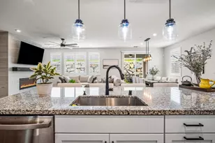 8298 Courage Dr, Sacramento, CA 95829 - Photo 6