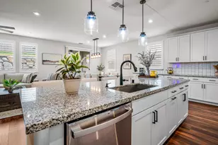 8298 Courage Dr, Sacramento, CA 95829 - Photo 4