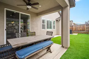 8298 Courage Dr, Sacramento, CA 95829 - Photo 12