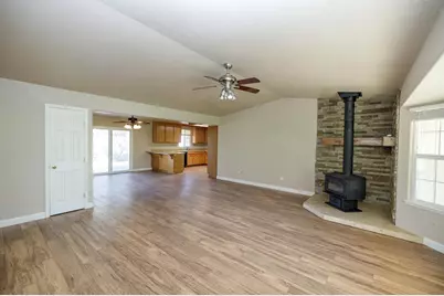 10347 Narciso Way, Coulterville, CA 95311 - Photo 12