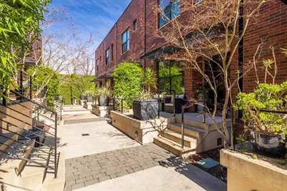 1327 E Sutter Walk, Sacramento, CA 95816 - Photo 2