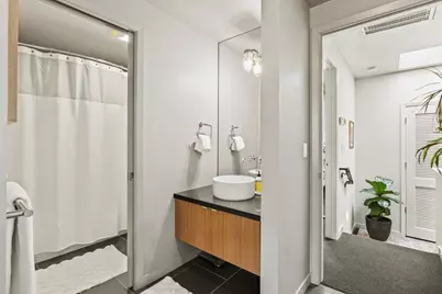 1327 E Sutter Walk, Sacramento, CA 95816 - Photo 28