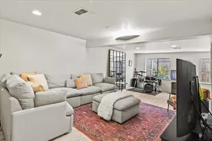 1327 E Sutter Walk, Sacramento, CA 95816 - Photo 34