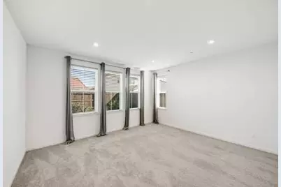 7447 Darque Way, Elk Grove, CA 95757 - Photo 40