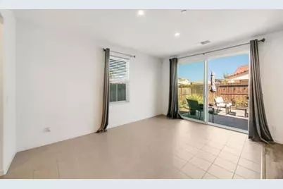 7447 Darque Way, Elk Grove, CA 95757 - Photo 54