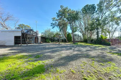 5327 22nd Avenue, Sacramento, CA 95820 - Photo 10