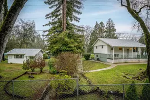 18706 Easy St, Penn Valley, CA 95946 - Photo 2