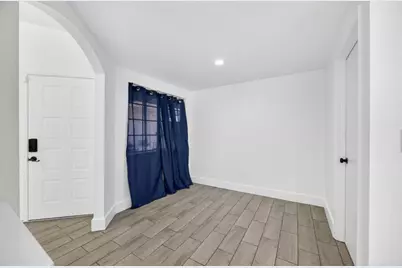 8055 Stags Leap Court, Sacramento, CA 95829 - Photo 20